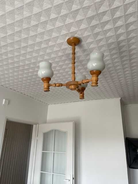 Lampa drewniana wisząca | 3 mleczne klosze