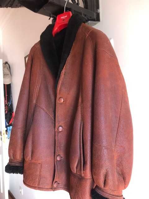 Blusão / Casaco muito quentinho em pele