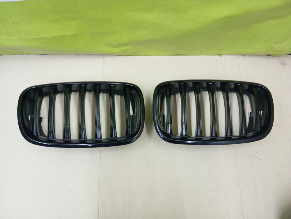 Ноздри капота BMW X5 E70 E71 Решетки  БМВ Х5 Е70 Е71 решітка радіатора