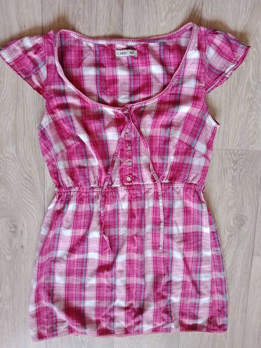 Długa bluzka w różową kratkę Cherokee