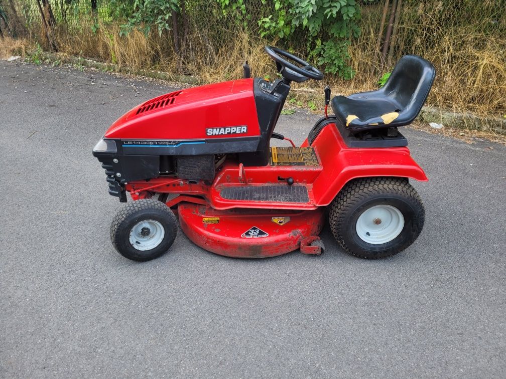 Traktorek Ogrodniczy Ogrodowy Kosiarka SNAPPER 13.5 Hp
