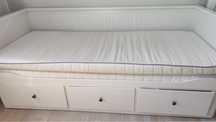 Łóżko IKEA HEMNES z dwoma materacami