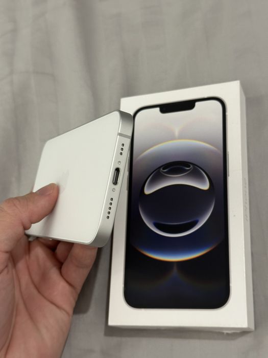 Apple iPhone 16e 256GB eSim A3212 MD0G4LL/A