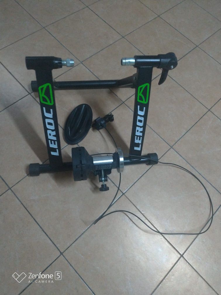 Suporte universal de bicicleta estática