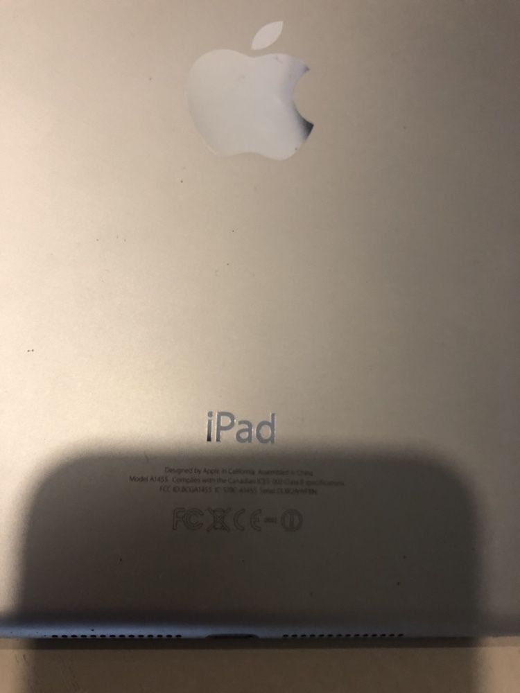 i Pad mini (32 GB,Wi-Fi) MD 544ZP/A)