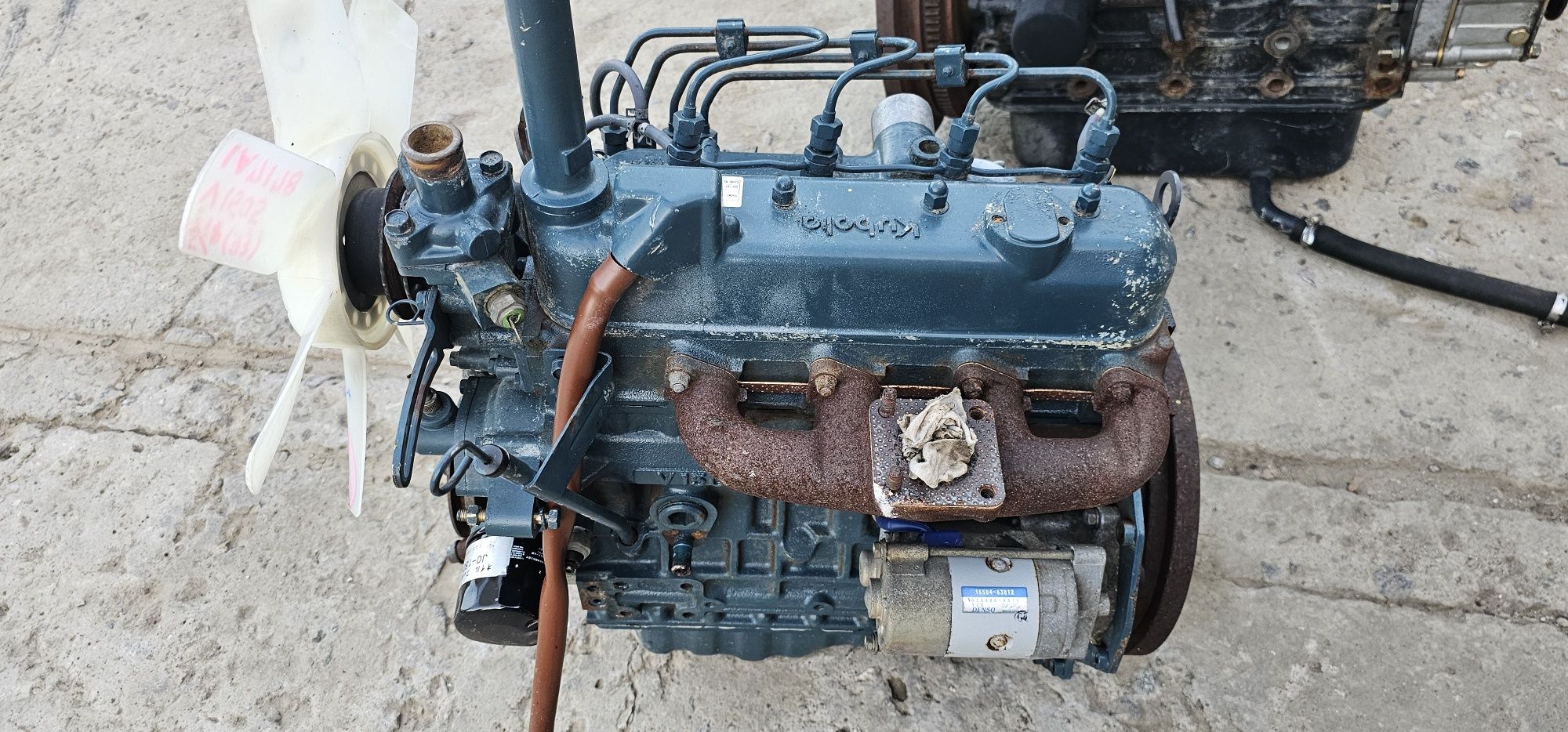 Японський б/у Двигун Мотор KubotaD1402 Yanmar Hinomto Повне розбирання