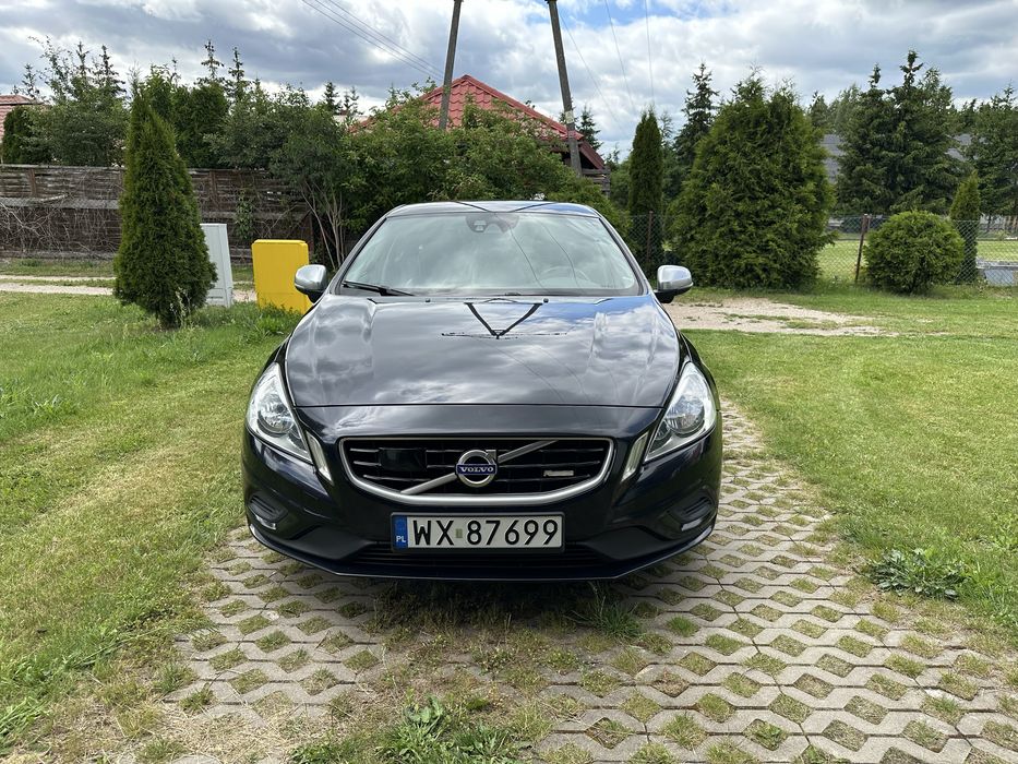 Volvo V60 D3 2011r 163km R-design