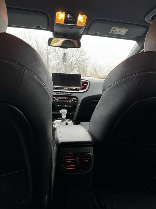 Продам Kia Proceed