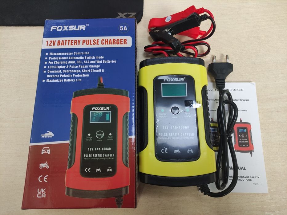 Зарядное устройство для автомобильного аккумулятора Foxsur 12V 5А