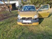 Toyota Yaris 1.0 Ben-LPG 2001 r.