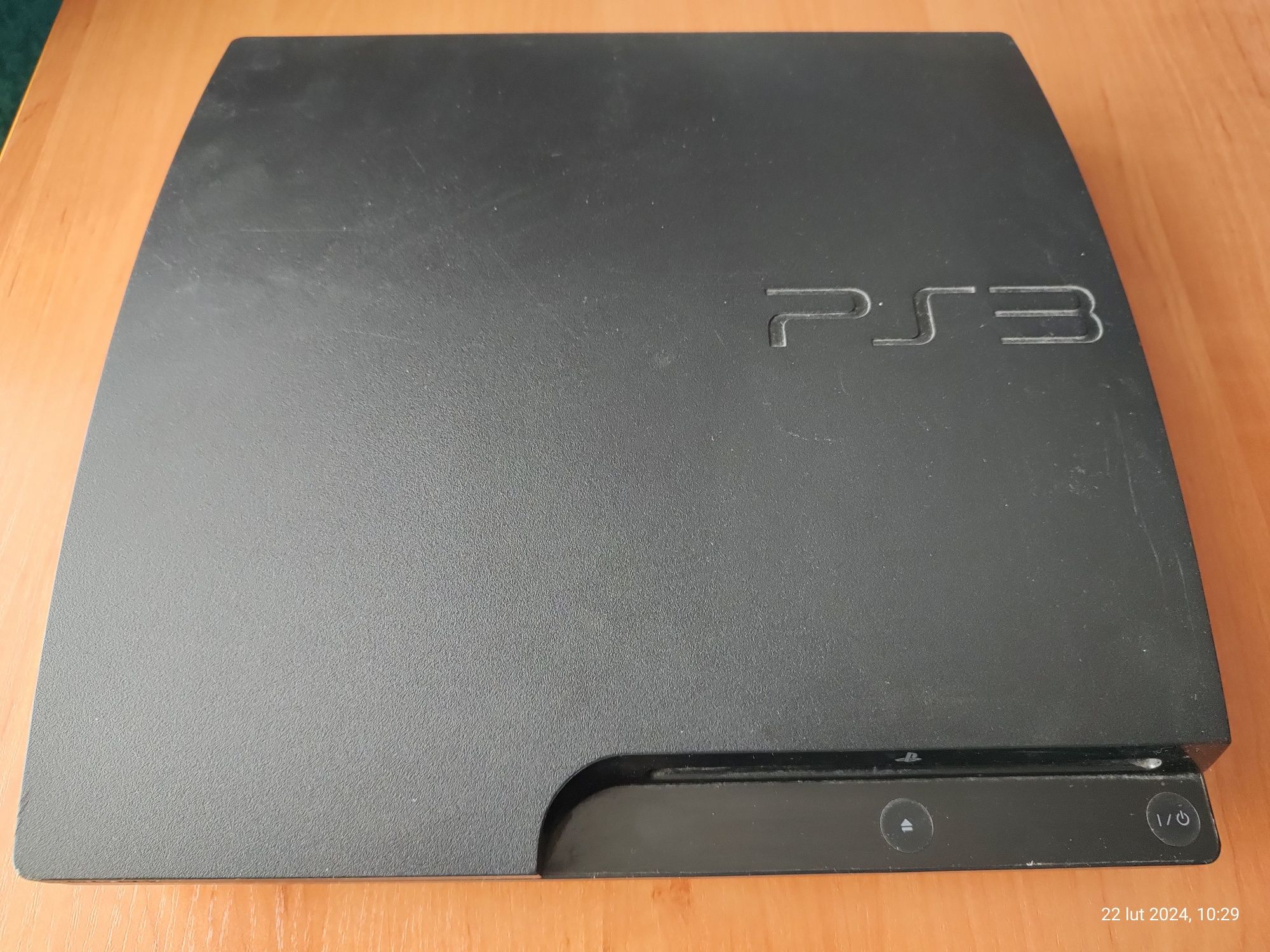 Konsola PS3 500 gb +pad +gry