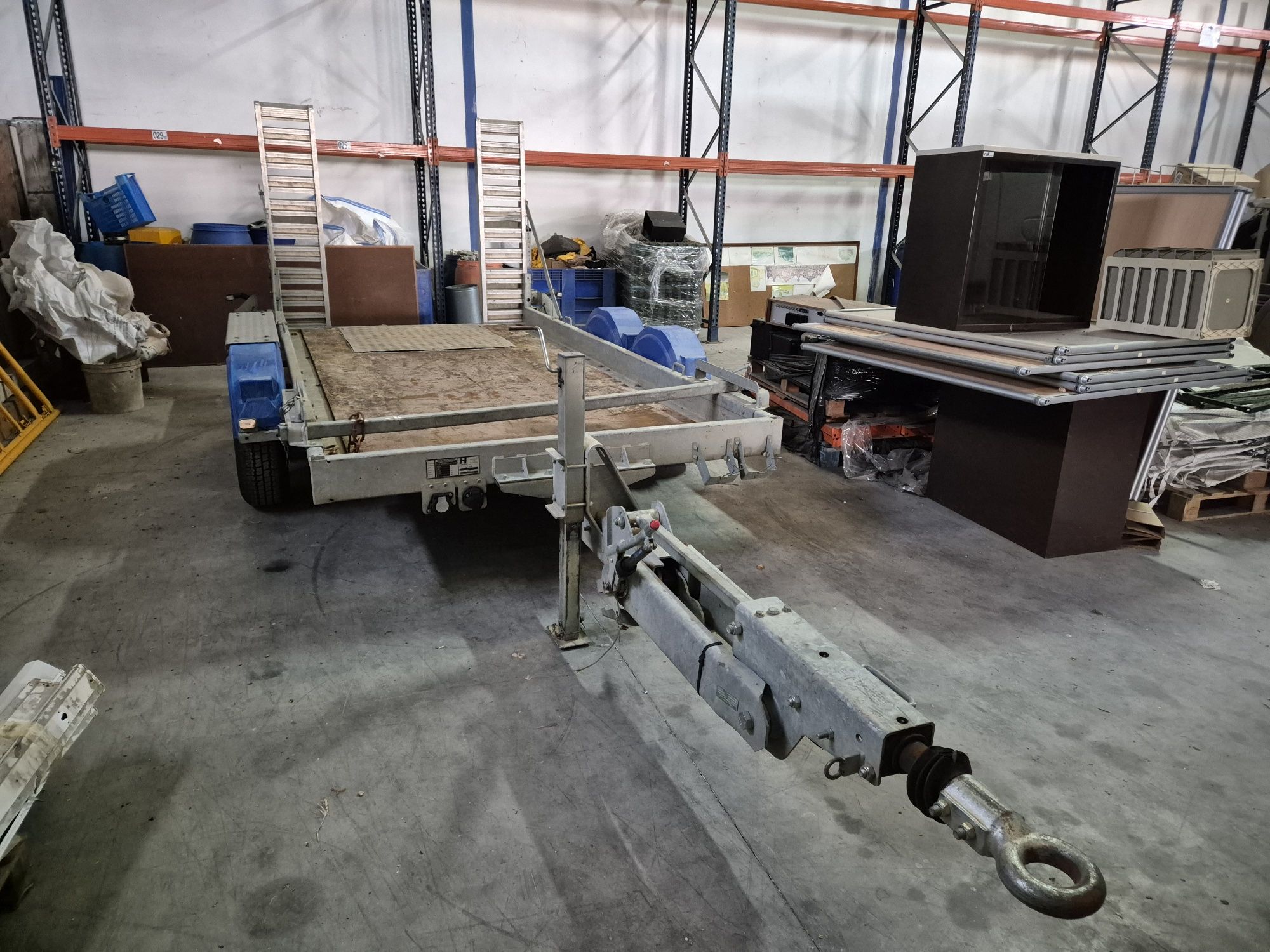 Atrelado/Porta Máquinas 3500 kg