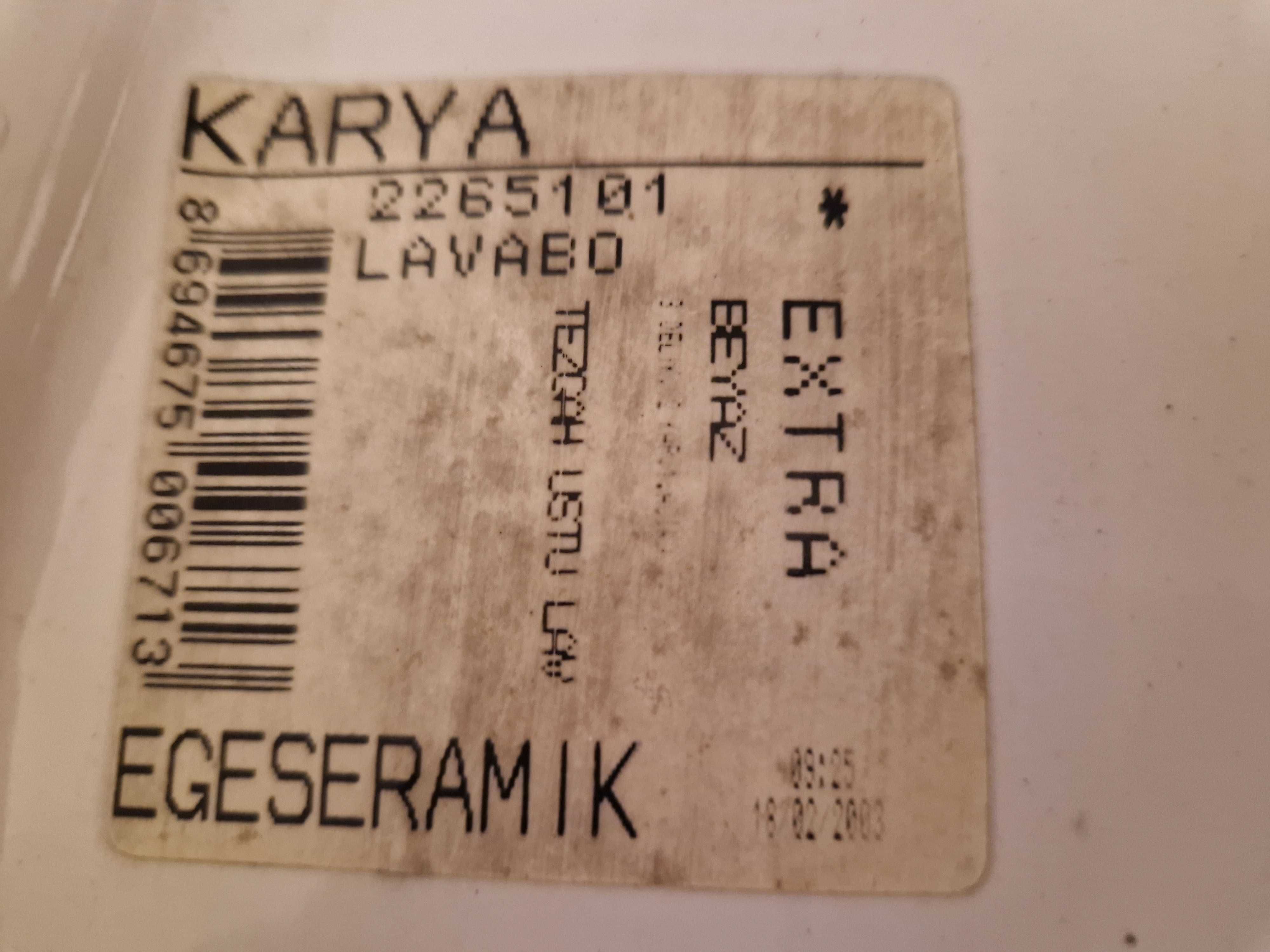Umywalka ceramiczna wpuszcana  w blat