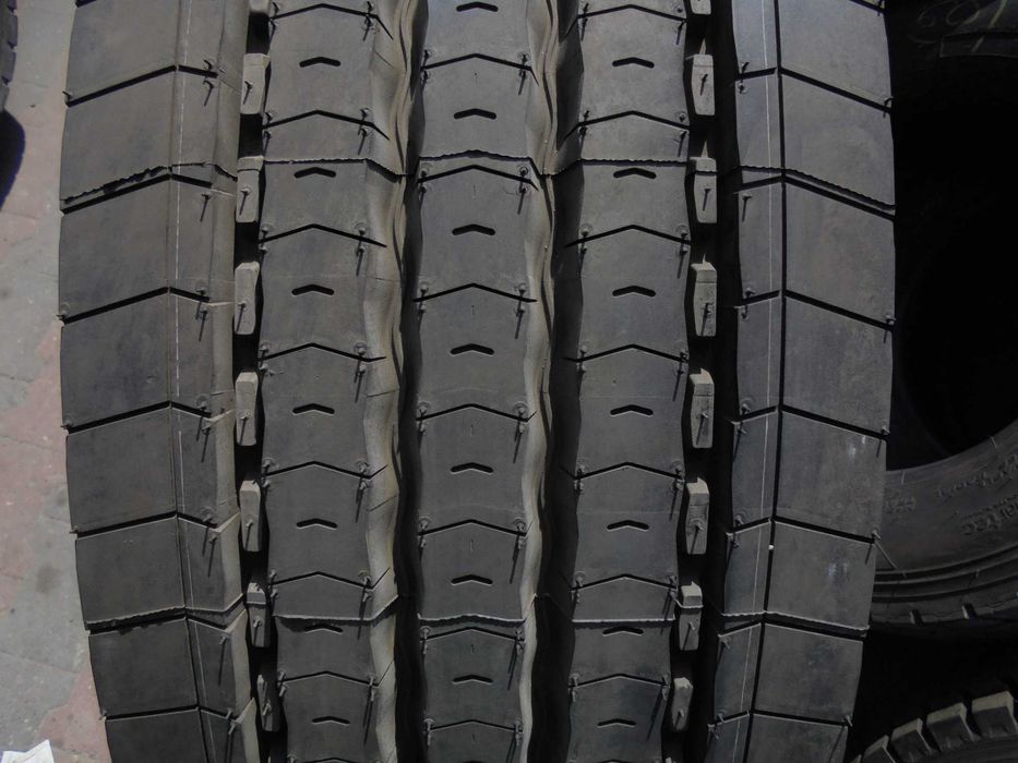 Opona 315/80R22.5 Michelin X Multi 3D XZE (900 netto)