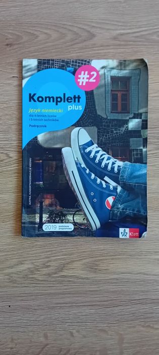 Podręcznik "Komplett plus 2"