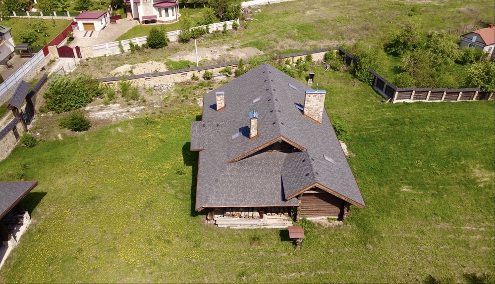 Продам будинок зі зруба у пригороді Тернополя с.Байківці