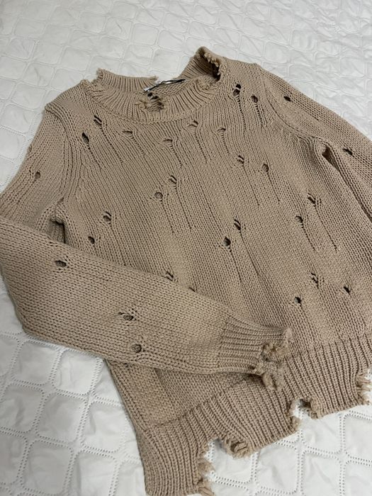 Свитер zara в лырку
