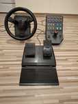 Kierownica logitech g saitek + panel sterujący + pedały nożne