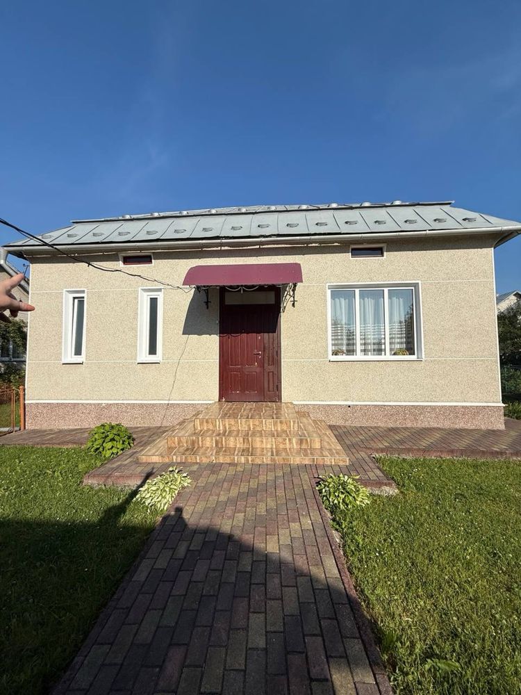 Продаж будинку в м. Надвірна неподалік центру