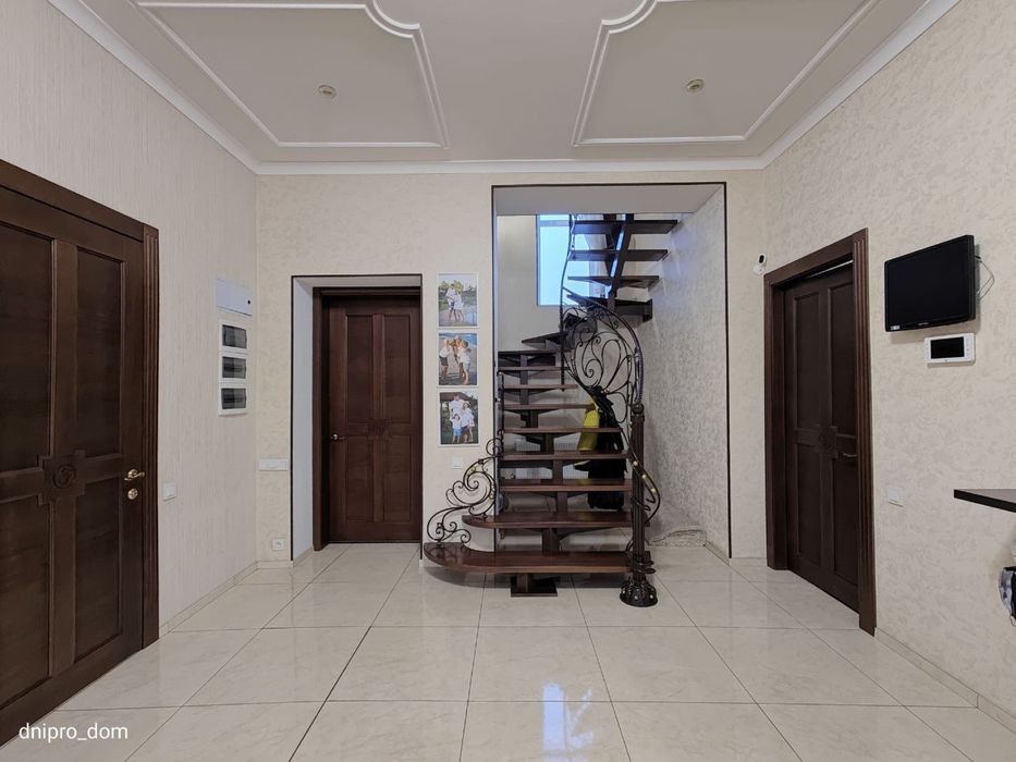 New! Продам дом с хорошим ремонтом+гостевой на Клочко, район Эдбурга