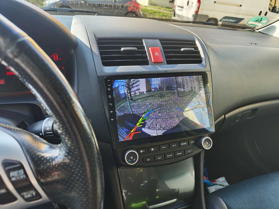 Honda Accord - automat - benzyna