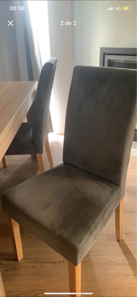 Mesa com cadeiras
