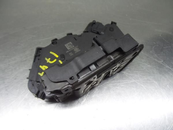 Fechadura / fecho porta trás esquerdo SEAT Arona (KJ7)