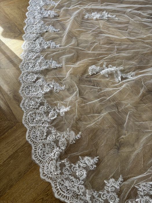 Wesele ślub Welon katedralny z diamencikami