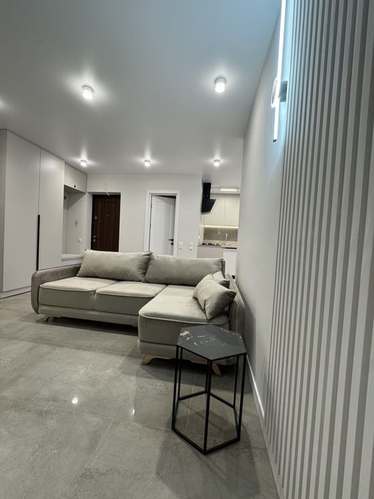 3 кімнати продаж мікрорайон  сонячний 3-поверх