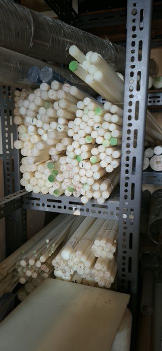 Lote Diversificado de Varas e Tarugos de teflon