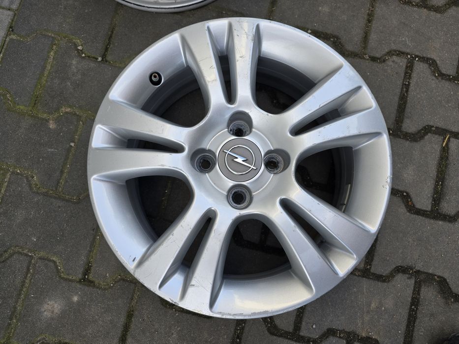 Felgi Aluminiowe 15 Opel Corsa Et39