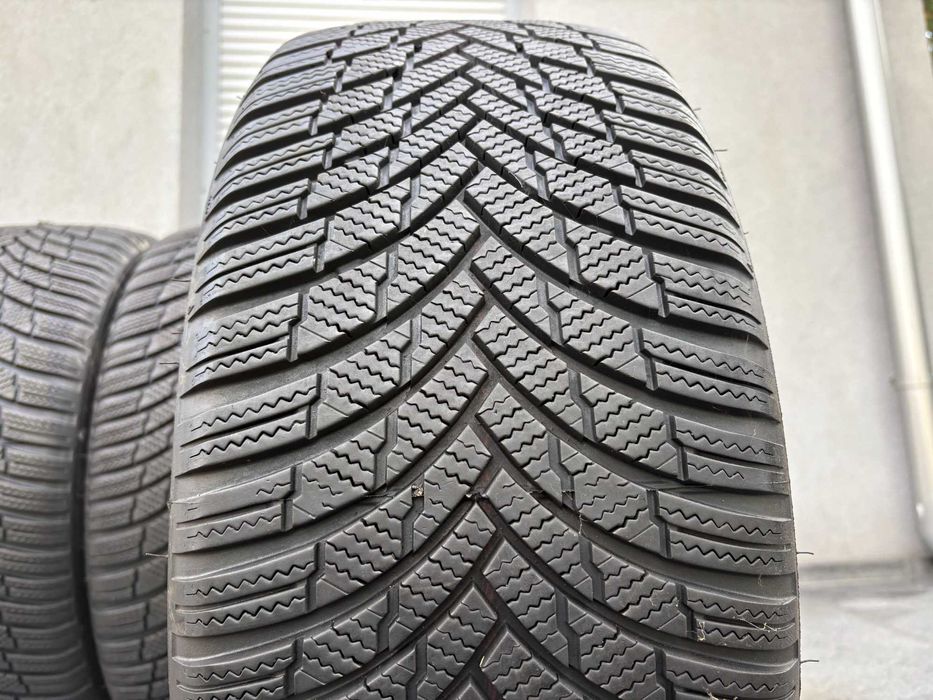4szt zimowe 235/45R18 Firestone 7,2mm 2022r świetny stan!  Z751 gwaran