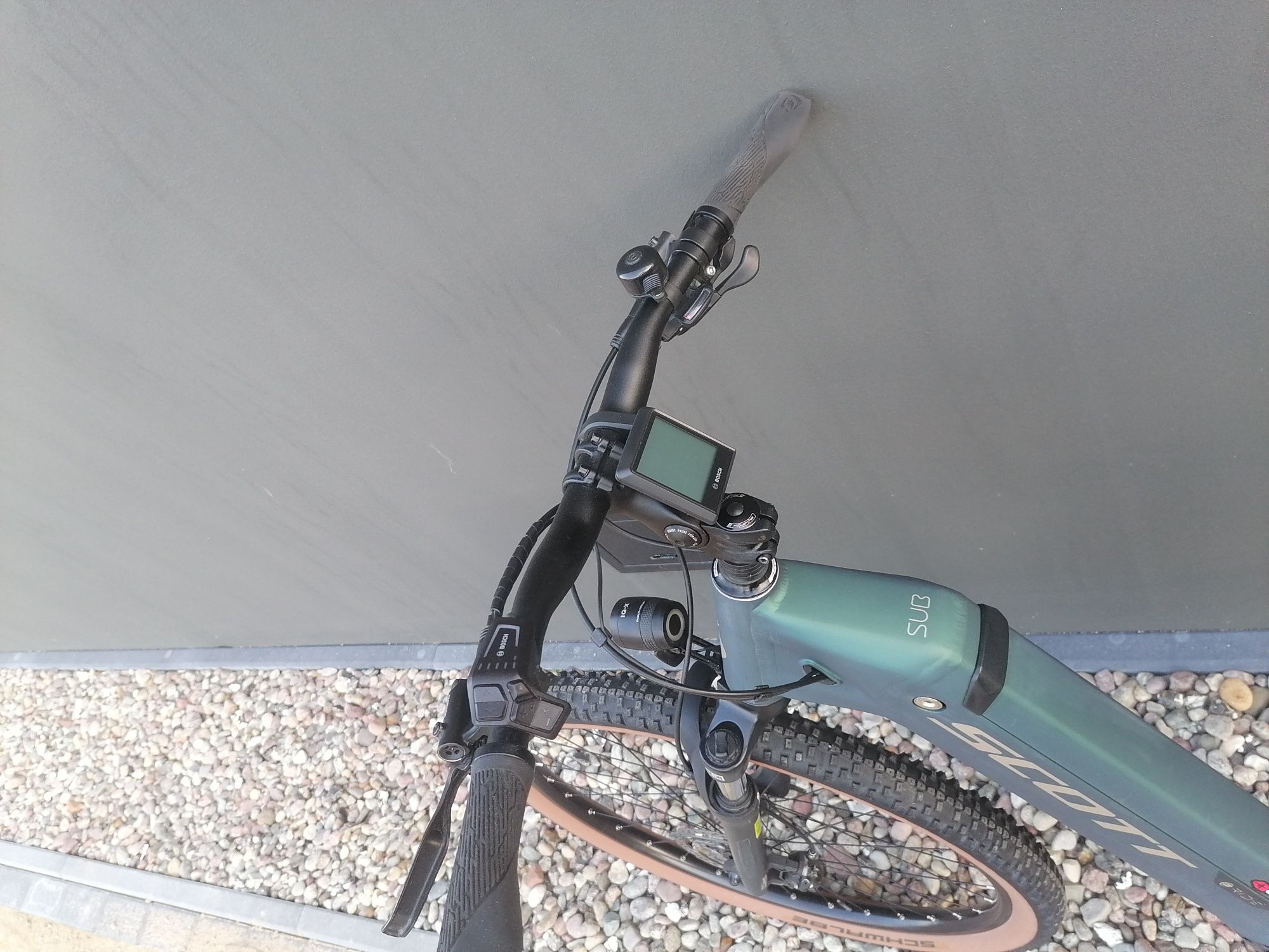 Rower elektryczny damski mtb. SCOTT cross 10. Bosch CX.