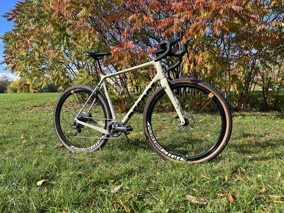 Gravel Accent Freak karbon, hydraulika, sram apex