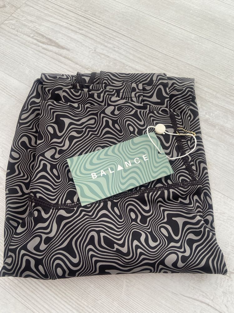 Legginsy modelujace wysoki stan