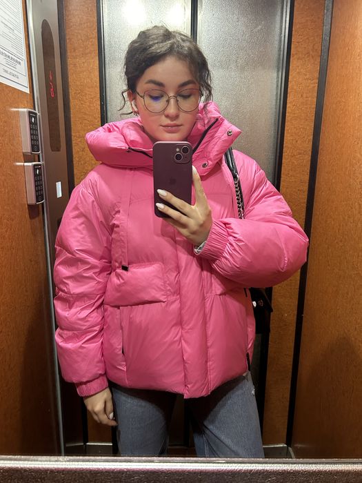 Куртка зимова,дуже тепла,майже нова.One size