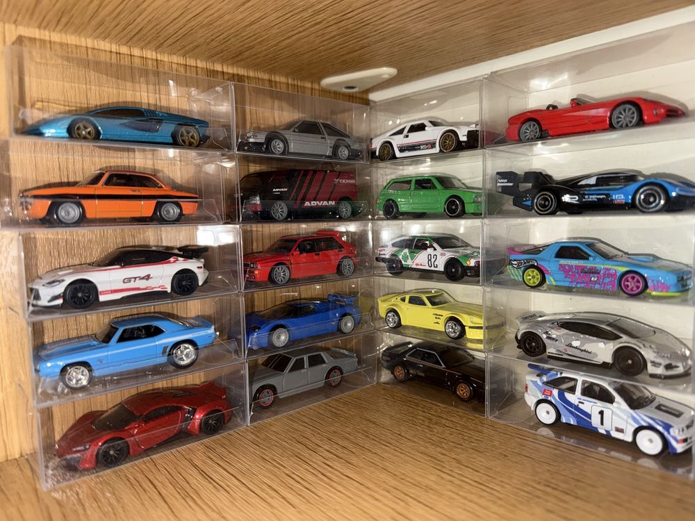 Hot wheels premium 55 sztuk