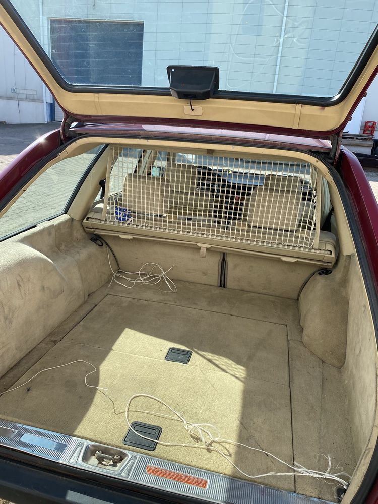 Mercedes-Benz W124