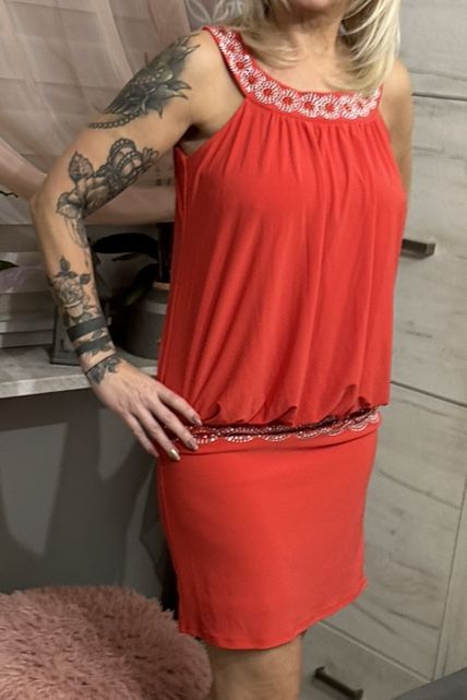 Nowa śliczna czerwona Sukienka roz. S Jety - Body Flirt