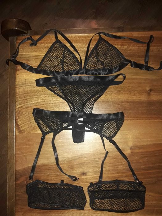 Женский комплект белья