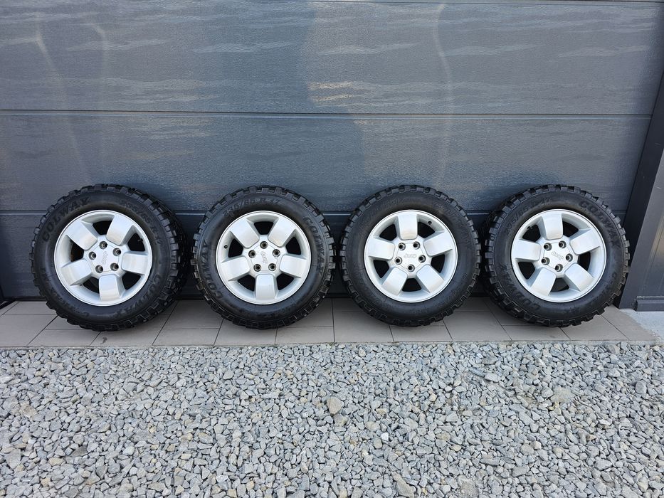 Alufelgi 17" JEEP Grand Cherokee 5x127 z Oponami 235 65 R17 Koła