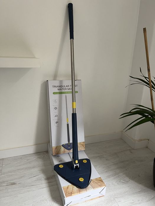 Mopa de limpeza em caixa