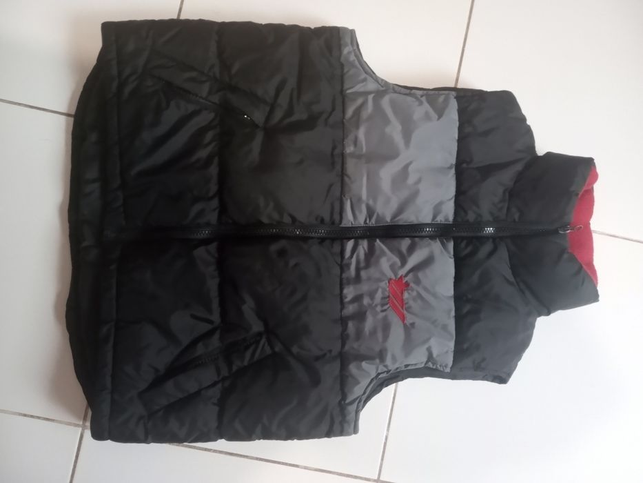 Продам жилетку на мальчика