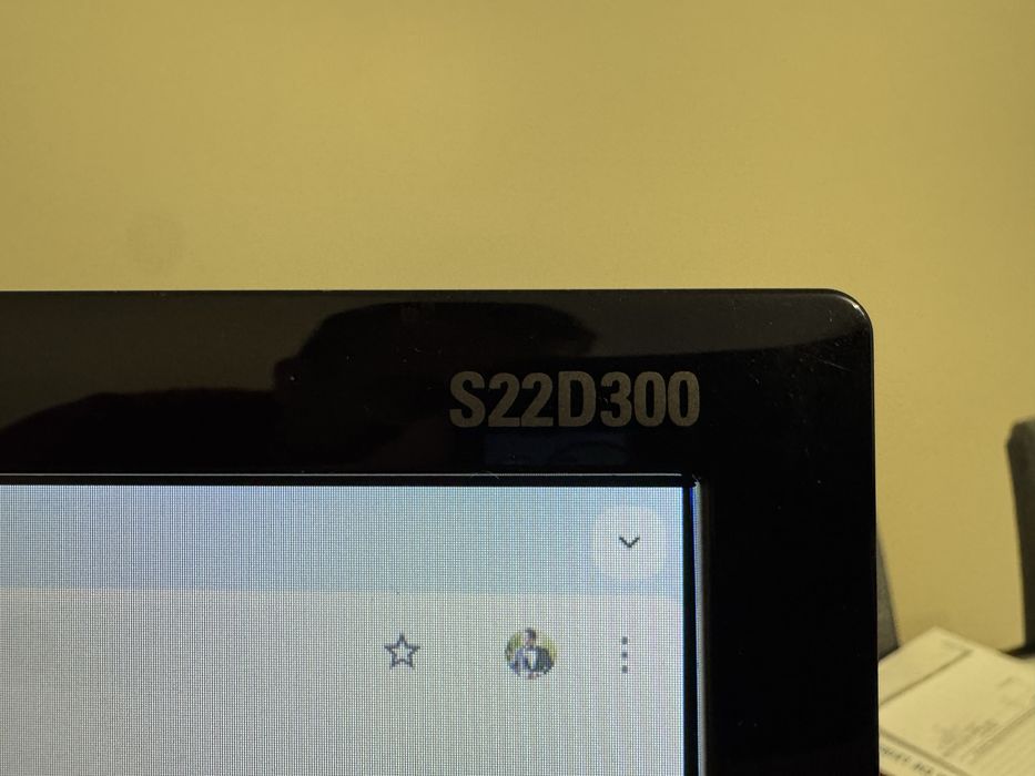 Monitor Samsung S22D300