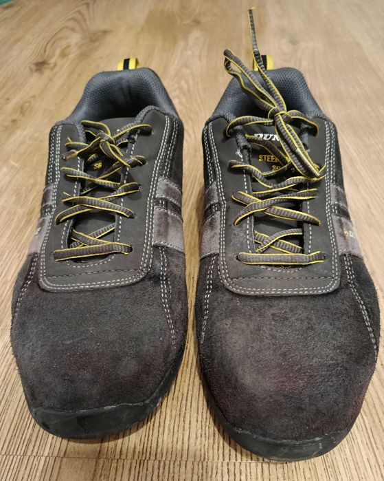 Робочі кросівки Dunlop
