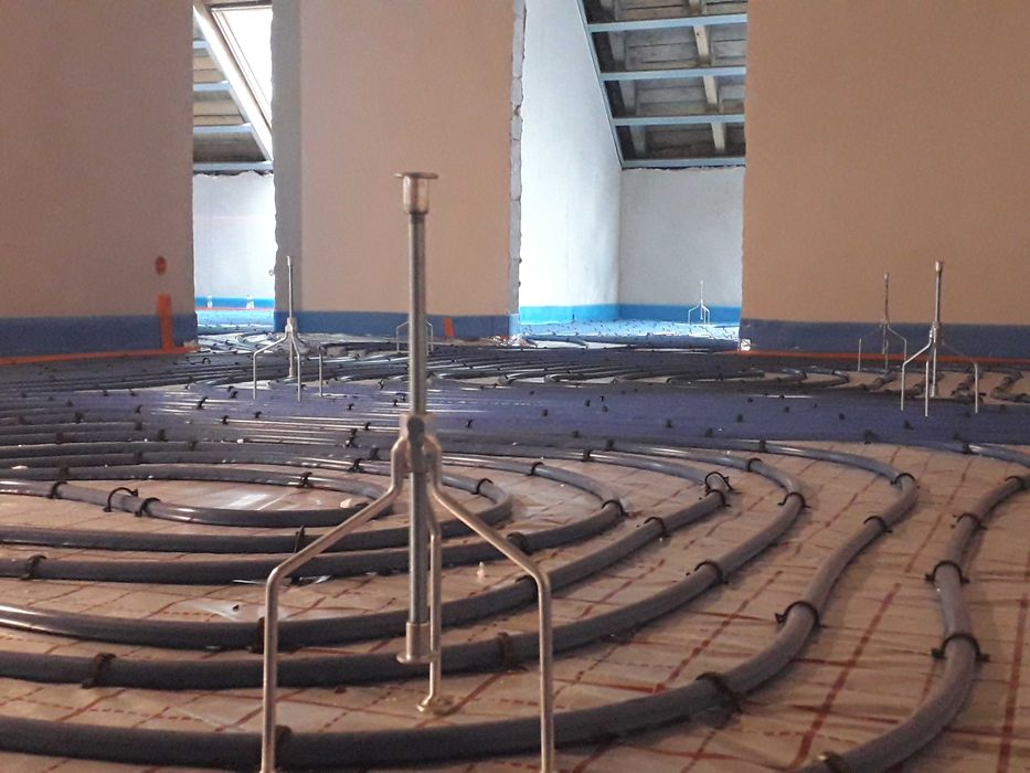 Posadzki maszynowe, płynne wylewki cementowe, anhydrytowe Knauf