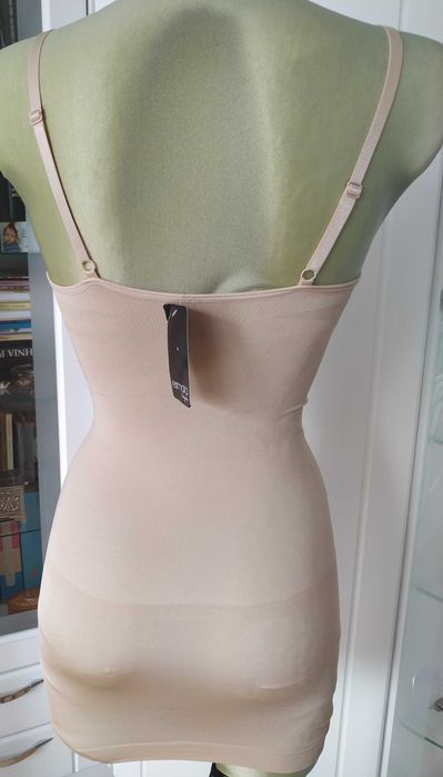 Bielizna modelująca  Nowa z metką r. 36