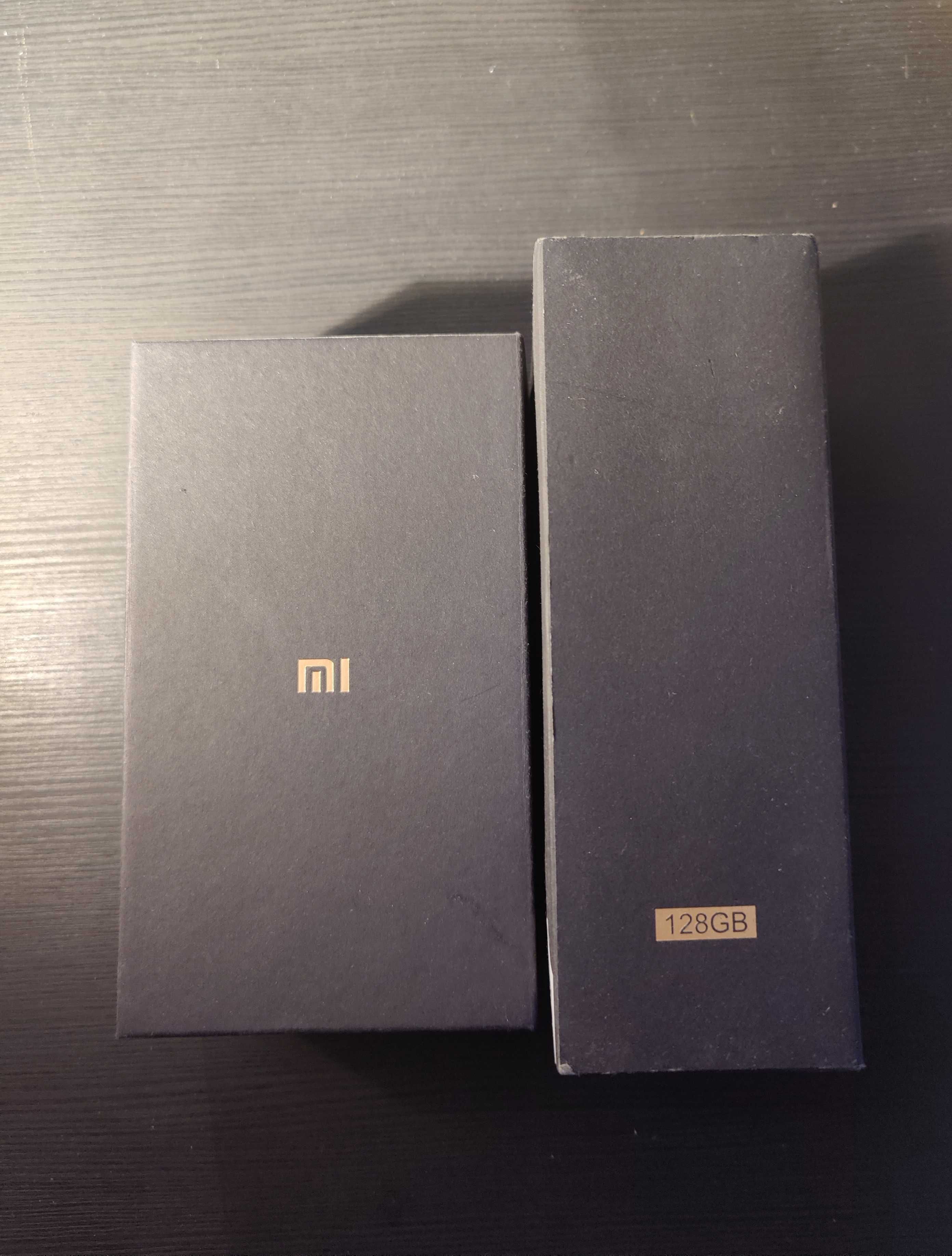 Mi Mix em caixa e Novo