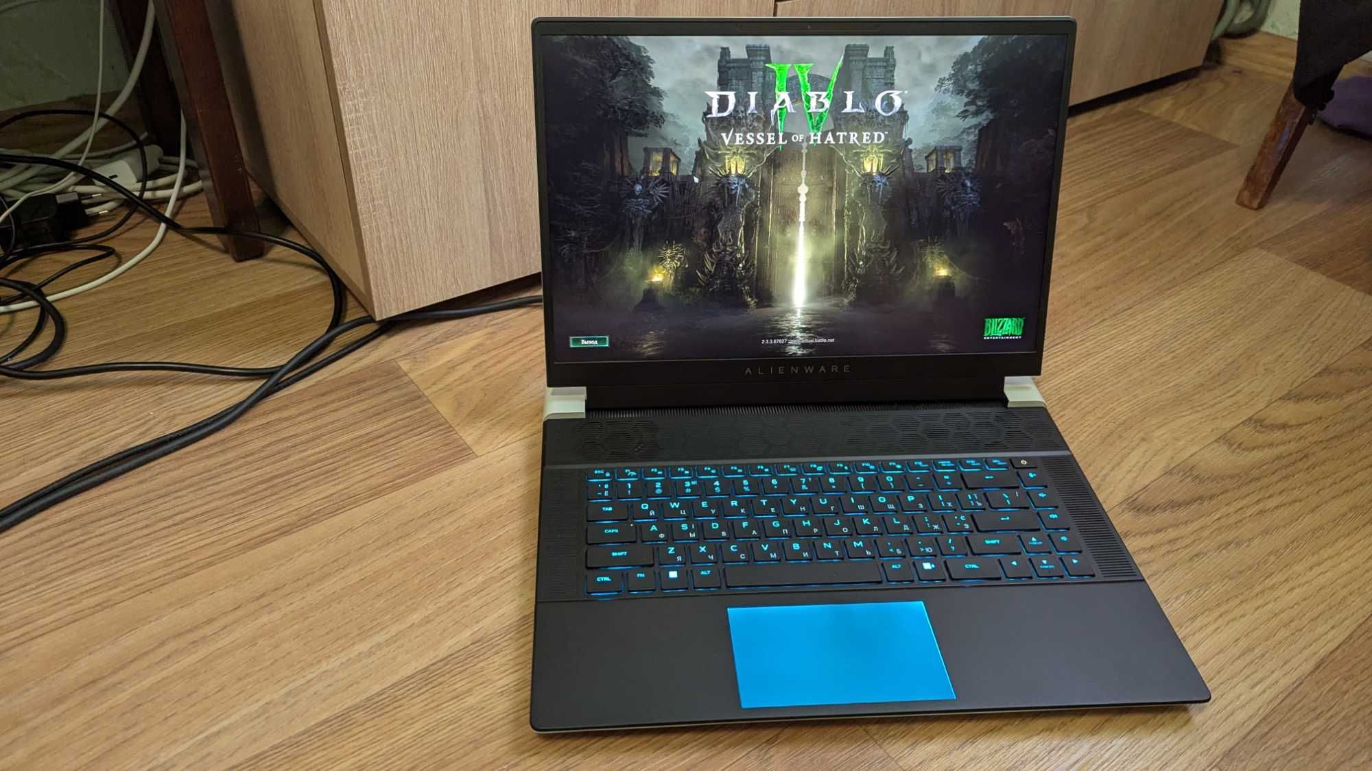 Ноутбук Dell Alienware x16 R2 - NVIDIA RTX 4080/Intel® Core™ Ultra 9