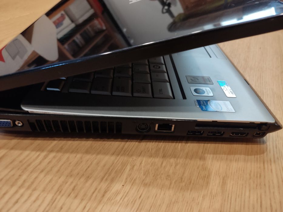 Toshiba Satellite A200-1J6